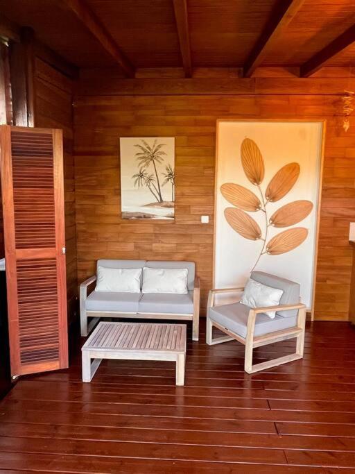 Вилла Bungalow Avec Jacuzzi Privatif Сент-Роз Экстерьер фото